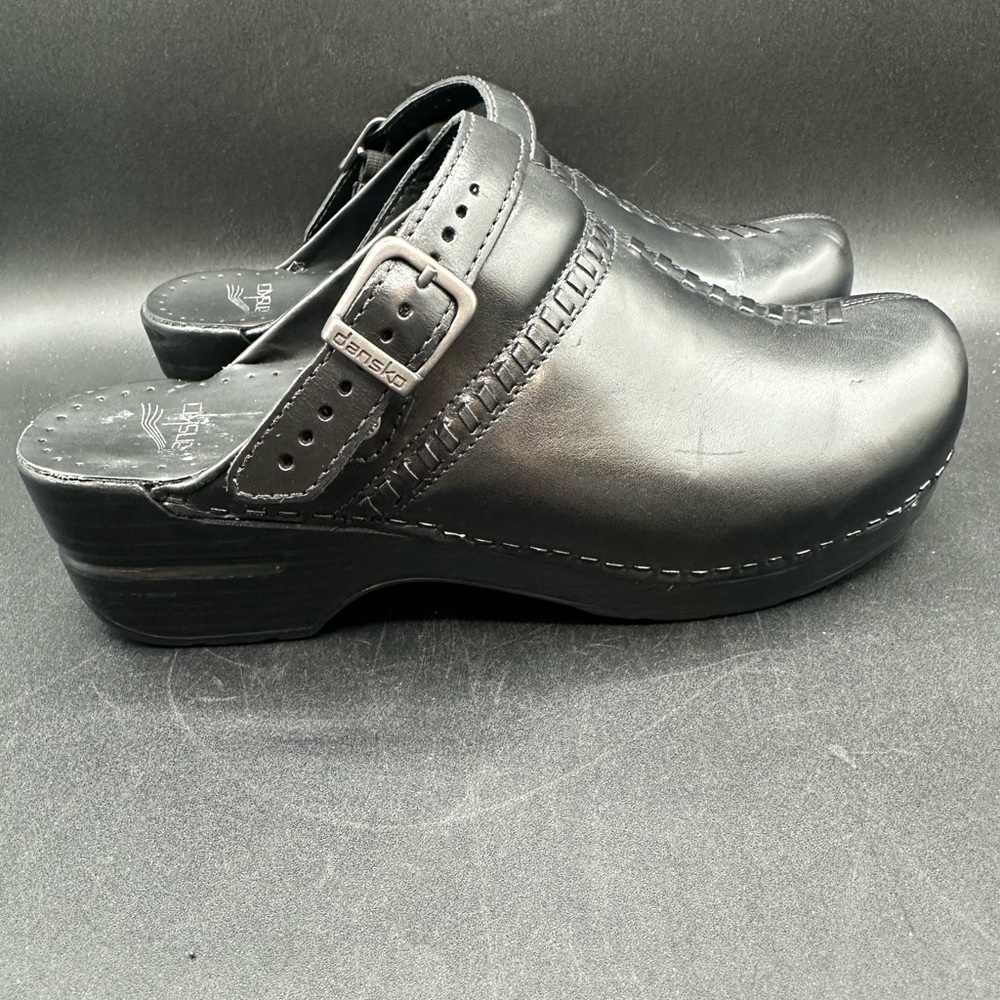 Dansko 39 Clogs Ivy Black Leather Slingback or Open Back Slip Ons